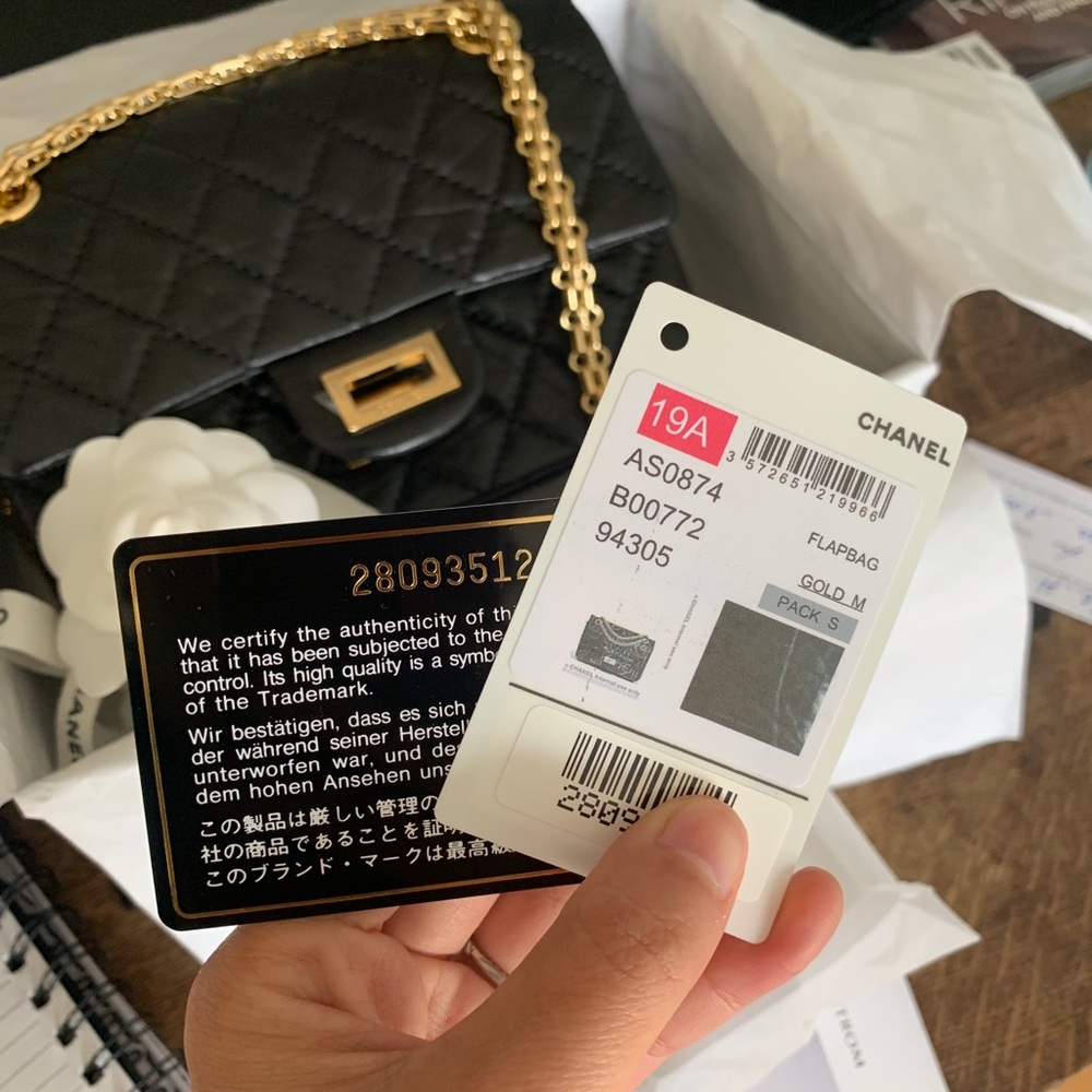 Chanel classic black reissue mini 224 GHW bag - Picture 6 of 9